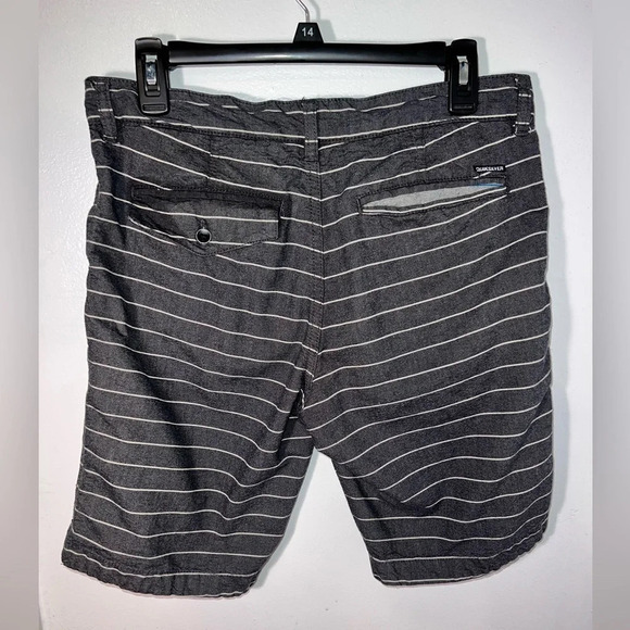 QuickSilver,31, Mong Talk fixed waist striped 5 pocketed heavy cotton shorts - Picture 3 of 8